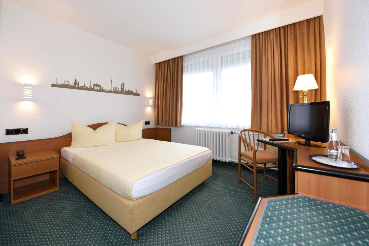 Lat Hotel & Apartmenthaus Berlin Eisenhüttenstadt Εξωτερικό φωτογραφία