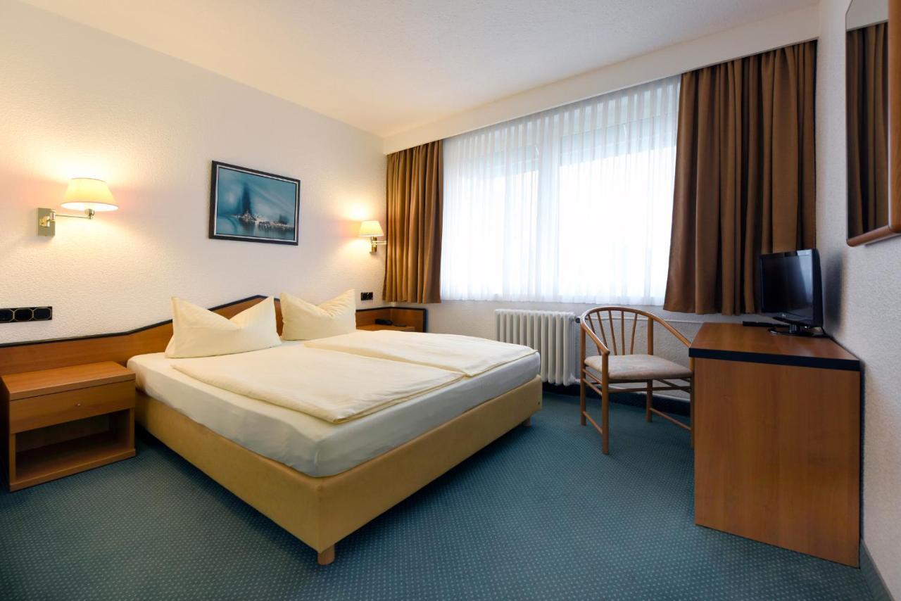 Lat Hotel & Apartmenthaus Berlin Eisenhüttenstadt Εξωτερικό φωτογραφία