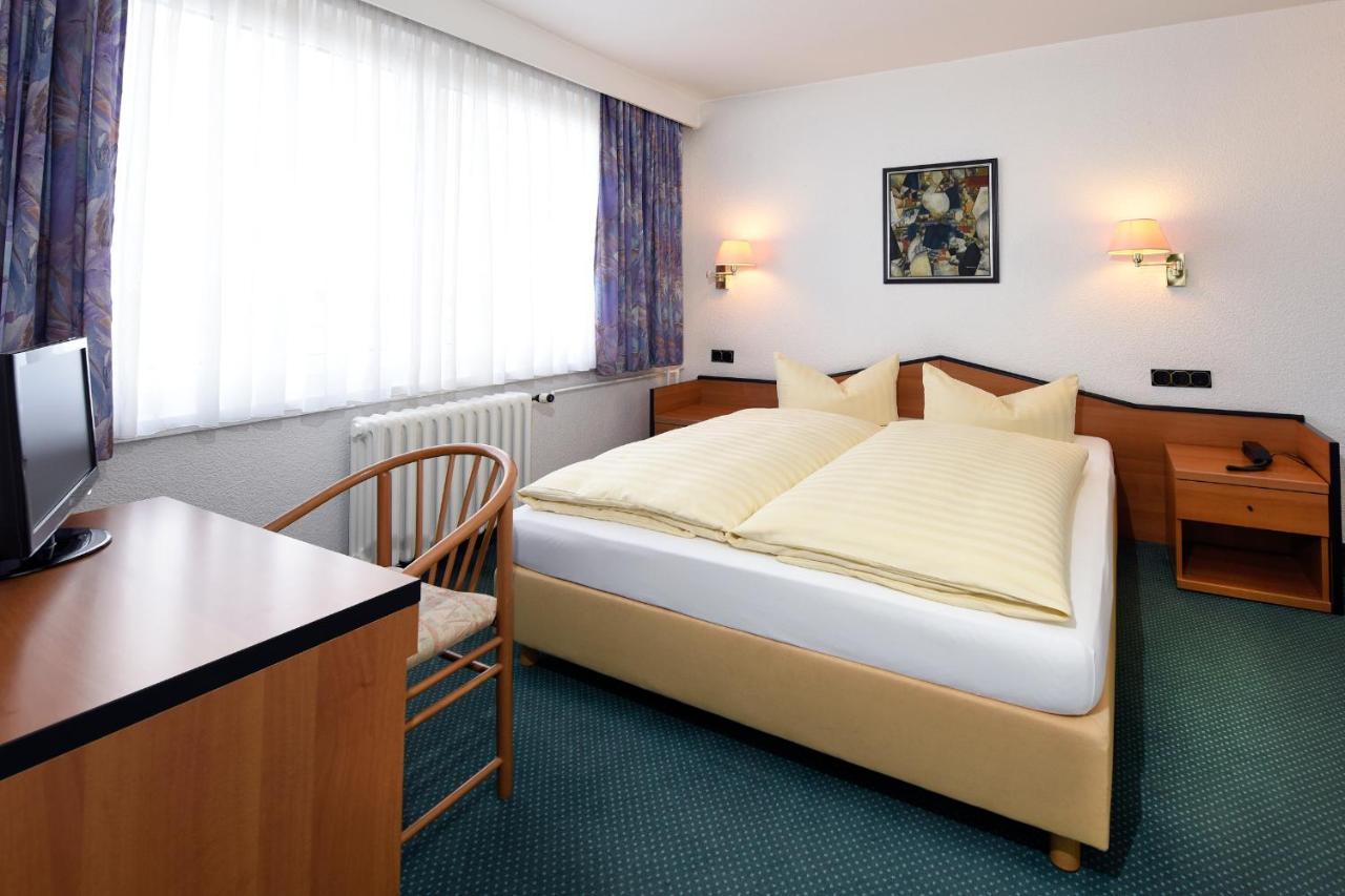 Lat Hotel & Apartmenthaus Berlin Eisenhüttenstadt Εξωτερικό φωτογραφία